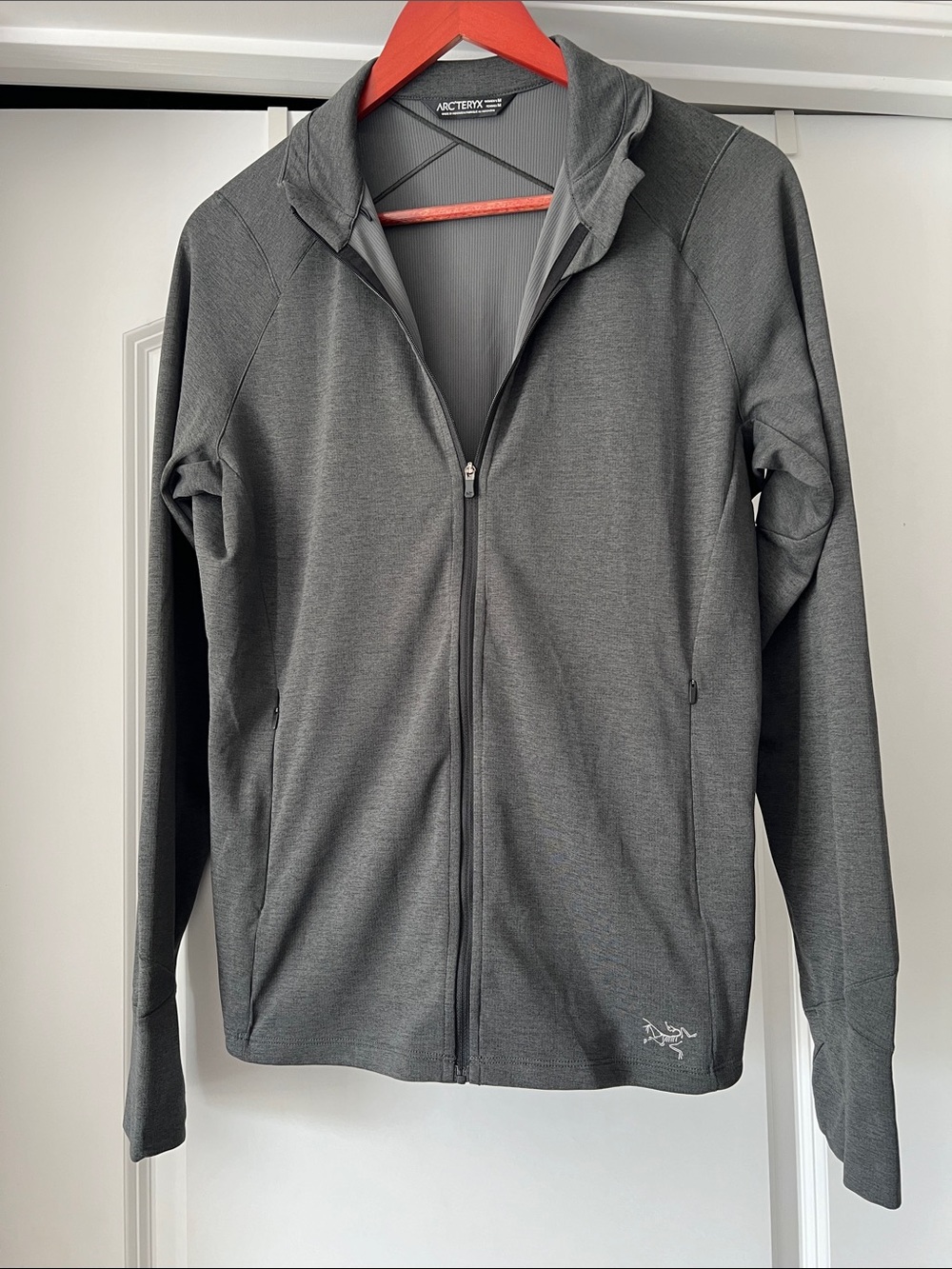 Arc'teryx women’s Charcoal Gray Full-Zip Performance Jacket